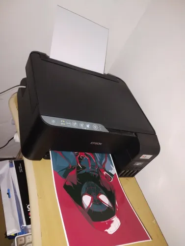 Impressora Epson L3250 + Materiais de papelaria