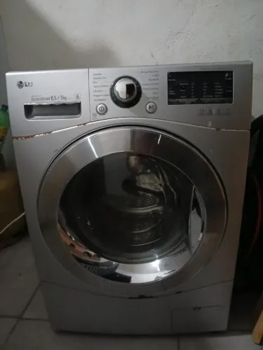 LAVA E SECA COM DEFEITO 600