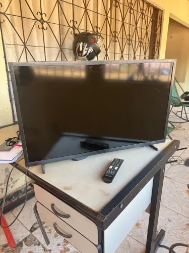 TV Smart em excelente estado - pouco uso