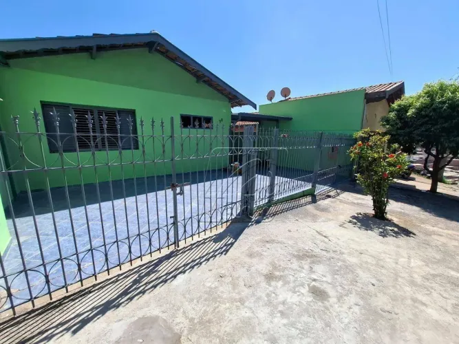 Casa com 4 dormitórios para alugar, 99 m² por R$ 2.200/mês - Jardim São Paulo - Piracicaba