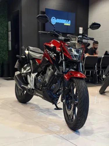 Cb 300F ano 2026 ENT:3600