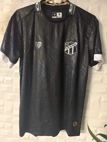 2 camisas do Ceará