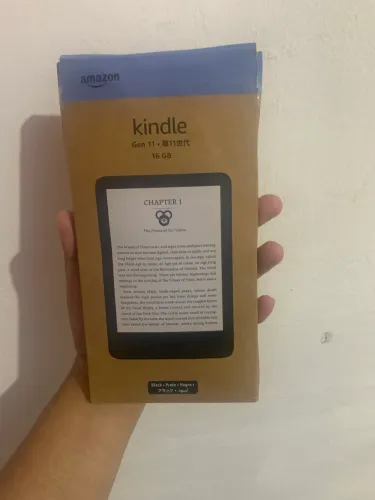 Kindle, novinho geração 11 acompanhado de carregador e capinha, apenas 2 dias de uso