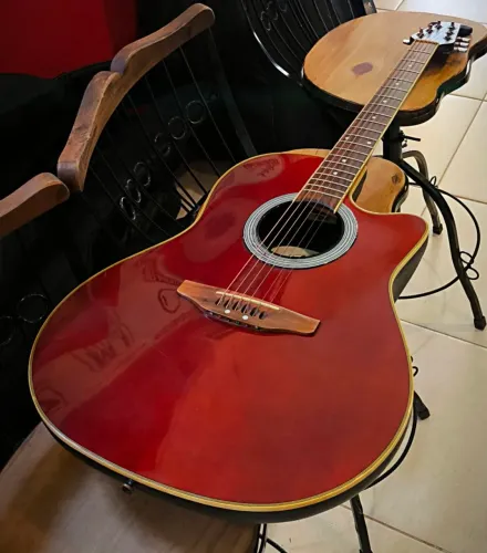 Violão OVATION APPLAUSE AE28 ano 1991