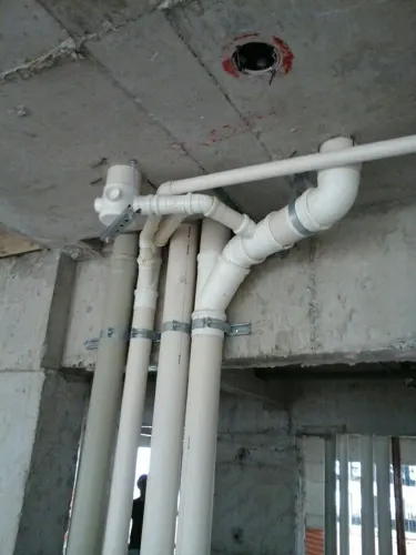 Bombeiro hidráulico profissional