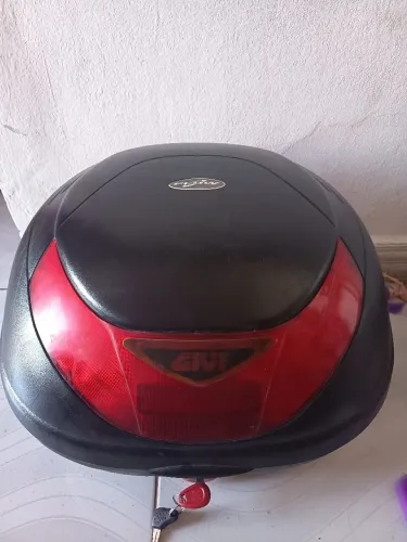 Baú givi 33 litros