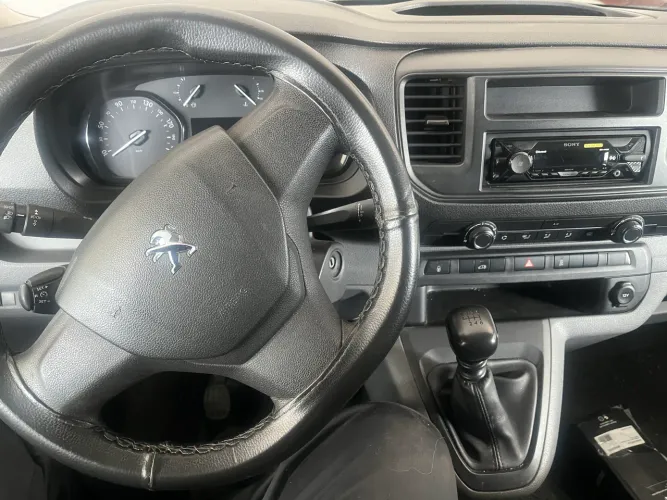 Peugeot Expert Business Pack 1.6 Turbo Diesel 2022