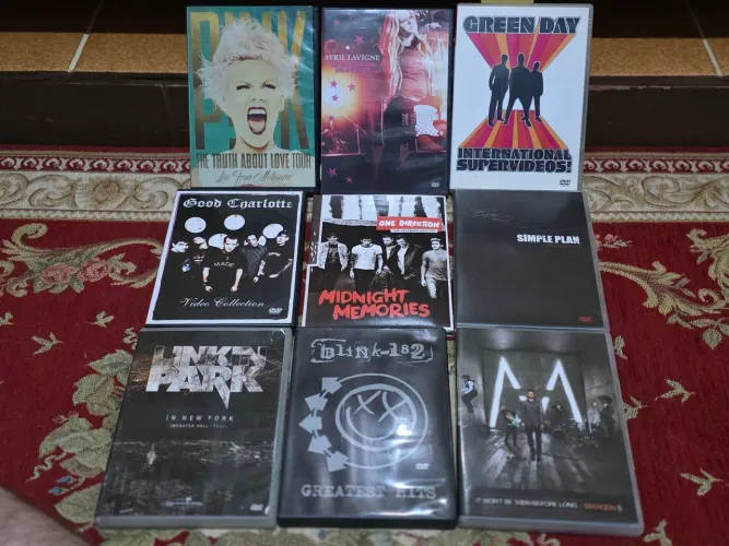 Varios Dvds musicais