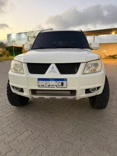 Mitsubishi Pajero TR4 2.0/ 2.0 Flex 16V 4X4 Aut. 2013