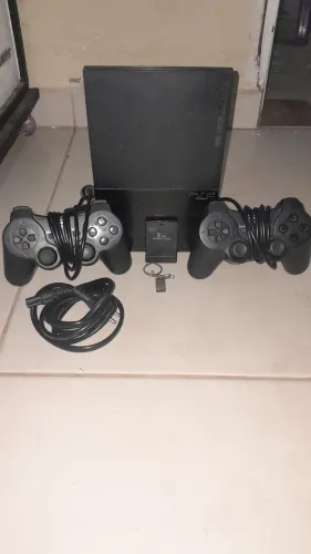 Ps2, 2 controles + memore card + 4 jogos