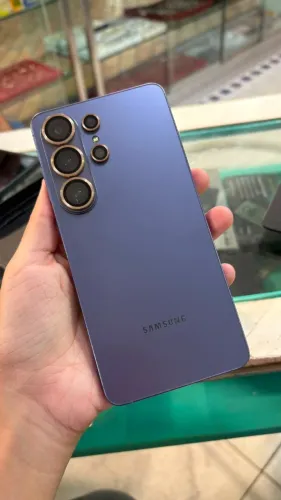 SAMSUNG GALAXY S26 ULTRA 