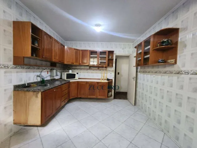 Sobrado com 3 dormitórios à venda, 180 m² por R$ 750.000,03 - Vila Carioca - Guarulhos/SP