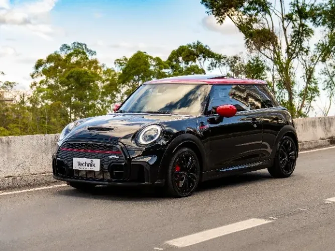 Mini Cooper John Works 2.0 Turbo 3P Aut. 2024