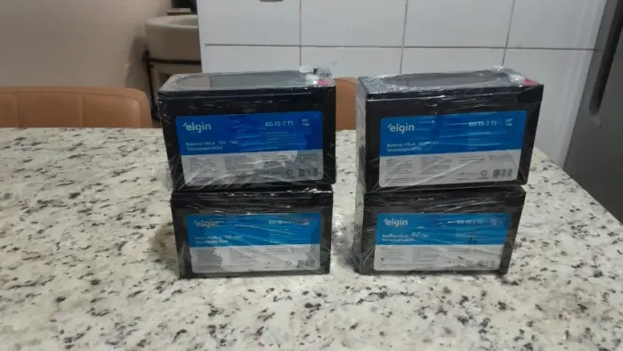 Bateria Elgin VRLA AGM 12V 7Ah EG12-7 T1 Nova e Lacrada