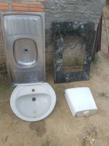 Vende se tudo que está na foto 250