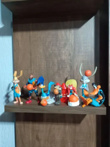 7 bonecos space Jam 2 McDonald's usados na condição das fotos