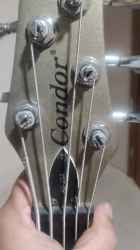 Contra baixo Condor 5 cordas