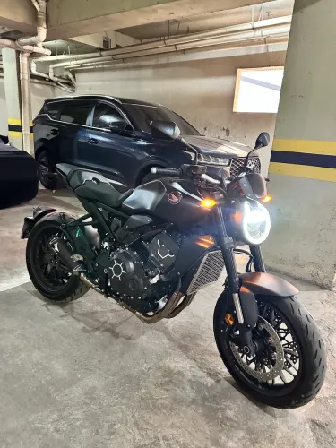 Cb 1000R Café Black 