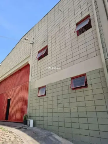 Galpão Comercial de Alto Padrão para Locação em Sorocaba-SP, Bairro Iporanga: 1 Sala, 4 Ba
