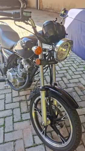 Moto haoujue (suzuki)