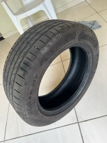 Pneu Continental novo Aro 16 205/55