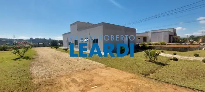 CASA EM CONDOMÍNIO - RESIDENCIAL E INDUSTRIAL CAMPO ALEGRE - MG