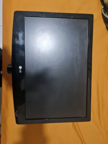 Tv LG 22 polegada usada