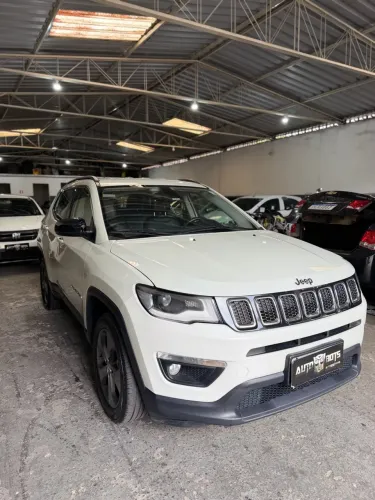 Jeep Compass Longitude 2.0 4X2 Flex 16V Aut. 2017