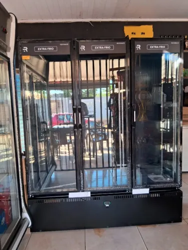 EXTRA FRIO9 REFRIMATE 3 PORTAS - NOVO
