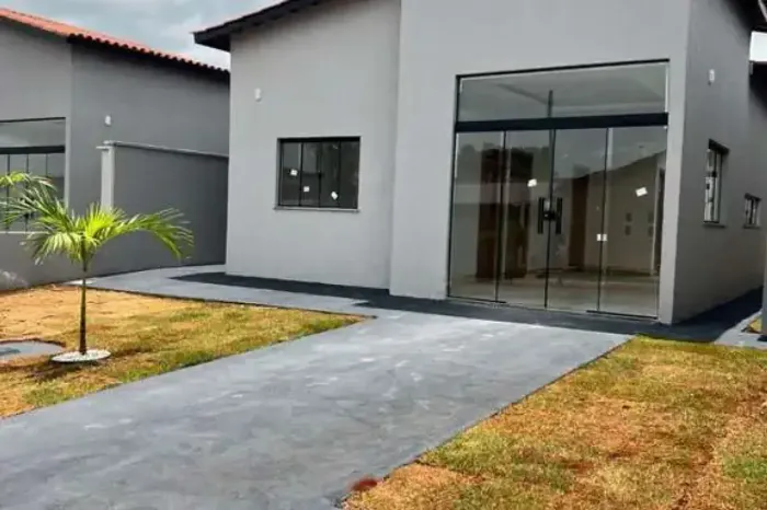 Casa 3 quartos para venda no Residencial Imperial - Trindade