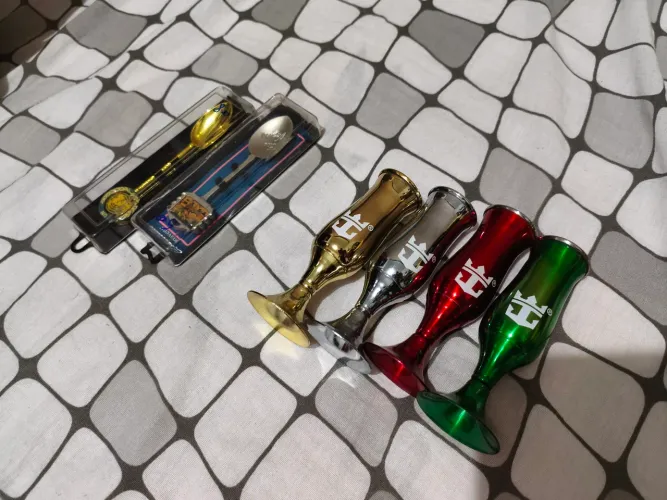 Kit Colecionável Cruzeiro Royal Caribbean + Colheres Souvenir Las Vegas e ONU