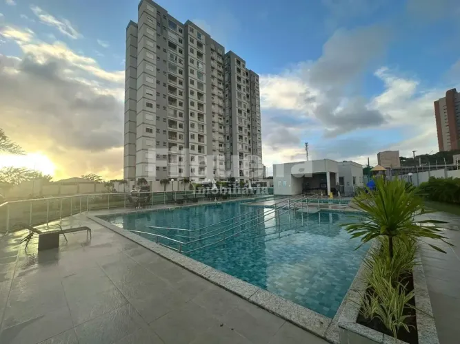 Apartamento para Aluguel em Ponta Negra  Condomínio La Playa - Natal - RN