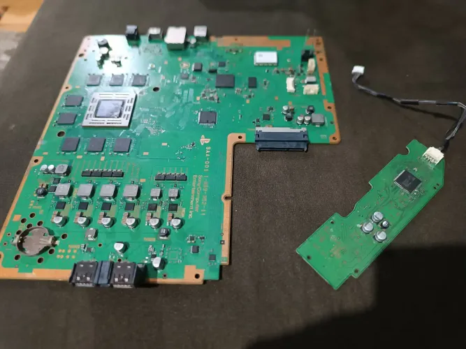 Placa principal Ps4 FAT SAA-001 defeito para reaproveitar peças
