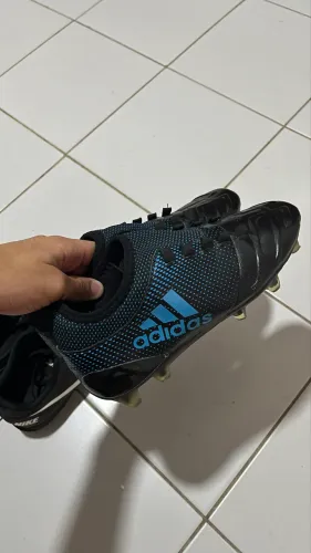 Kit 2 chuteiras adidas e Nike 