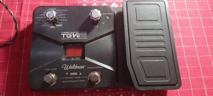 Pedaleira DE GUITARRA  TGV1FX WALDMA(aceito trocas)N