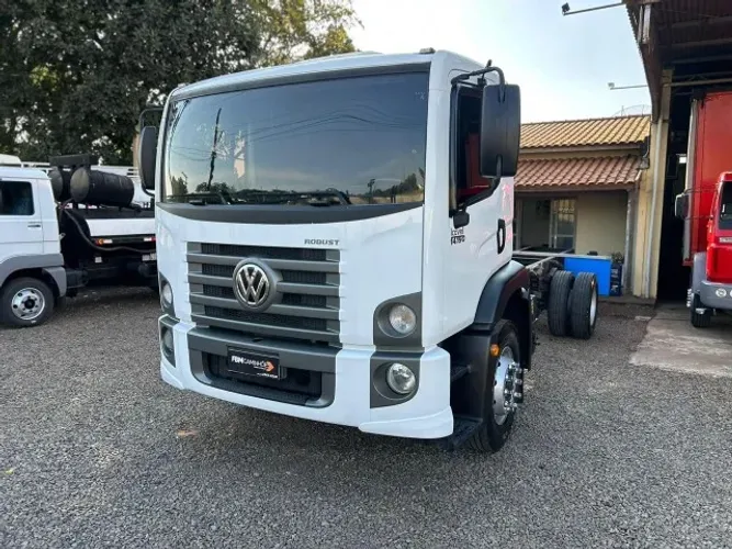 VW 14.190 Robust ano 2021 zero - com todas revisões - no chassi