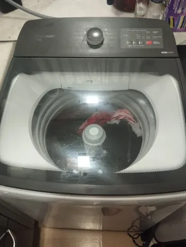 Vendo máquina Brastemp 1 ano de uso , estou vendendo por que comprei outra !