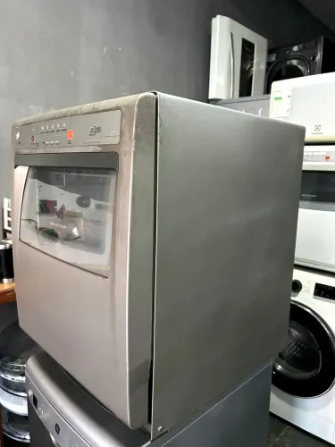lava louças 8 serviços muito bem conservada e funcionando perfeitamente