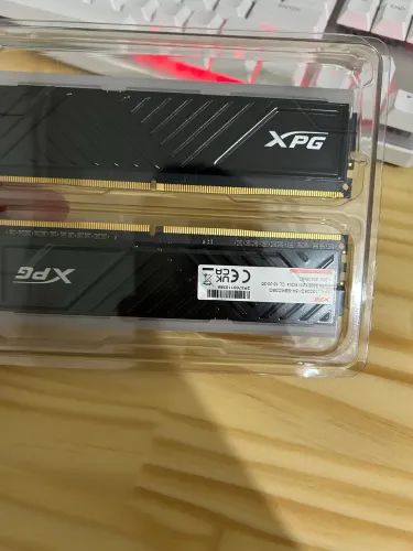 Memória ram 2x8gb 16gb ddr4 xpg cl16