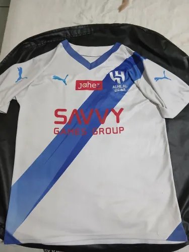 Al-Hilal .CAMISA NEYMAR EM BOAS CONDIÇÕES TAMAMANHO M 