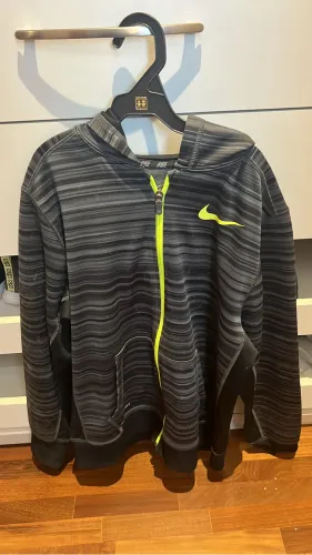 Jaqueta Infantil Nike Therma-FIT Com Capuz e Zíper - Tamanho XG Infantil (L)
