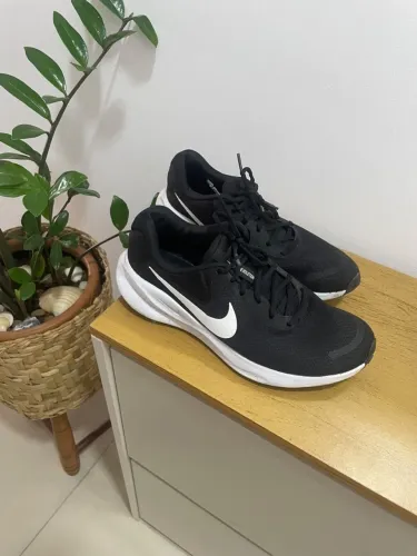 Tenis nike run - tam 42