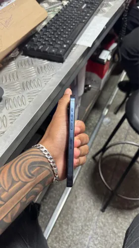 iPhone 15 pro 128 Gb