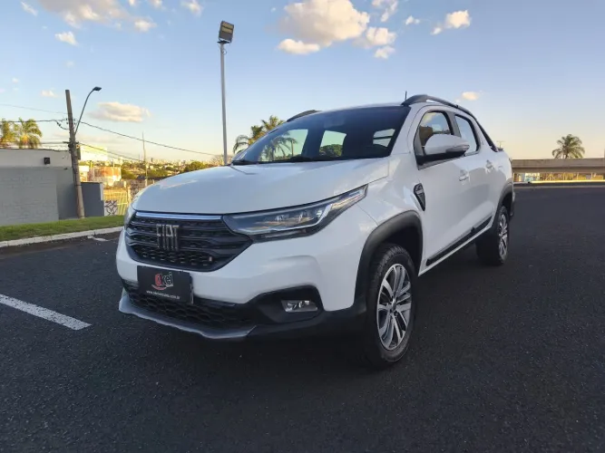 Fiat Strada Volcano 1.3 Flex 8V CD Aut. 2023
