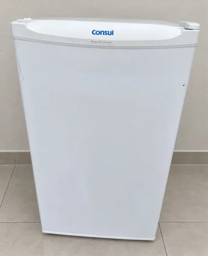 Frigobar cônsul semi novo