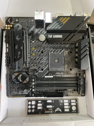 Placa Mãe B550M-PLUS TUF GAMING