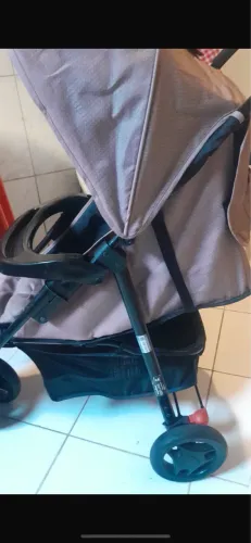 Carrinho de Bebê Voyage Delta 3 Rodas Preto