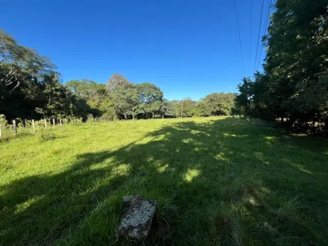 Terrenos próximo ao Recanto Maestro