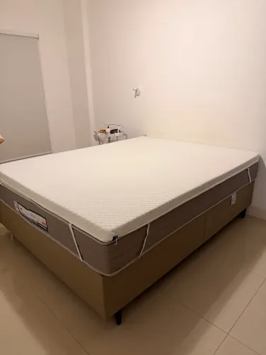 Cama de casal Queen