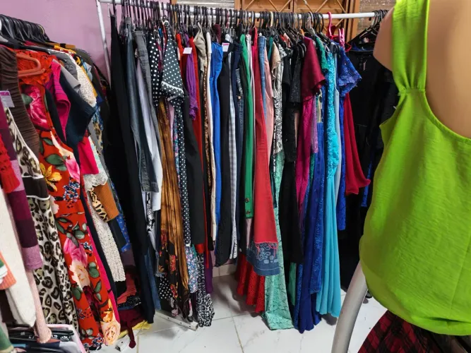 Lote de roupas 14